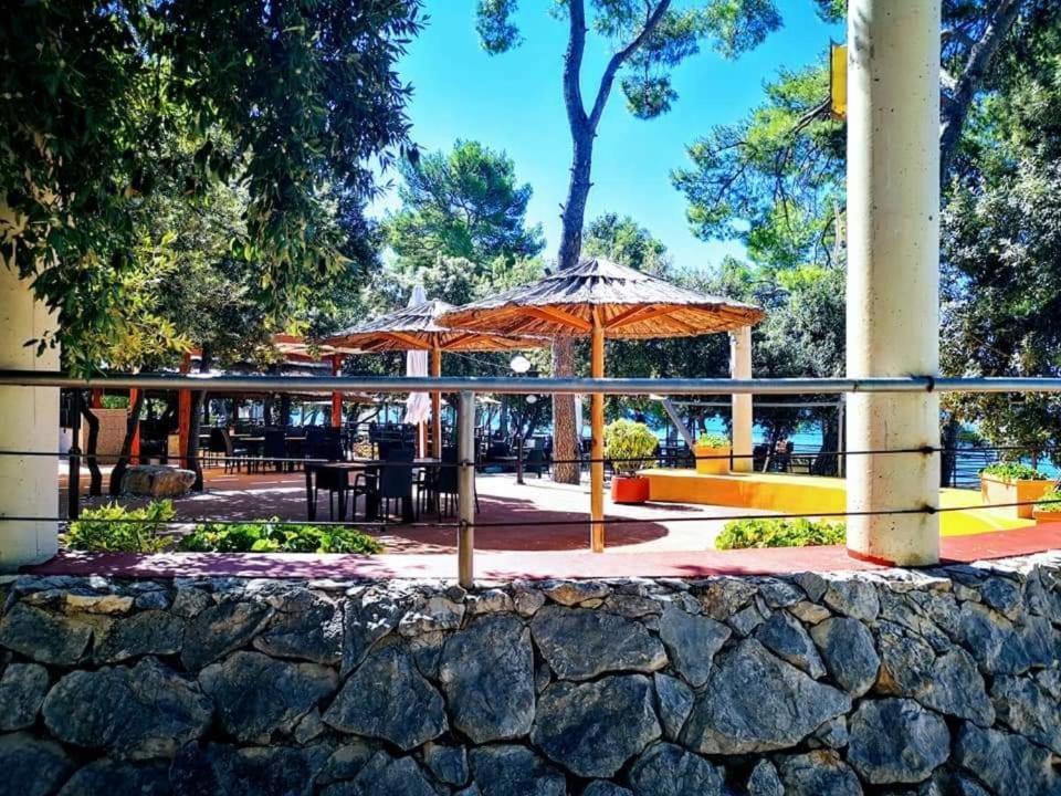 J & R Mobile Homes Biograd Na Moru Buitenkant foto